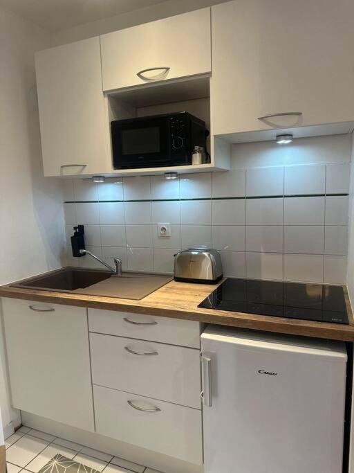 Appartement Neuf Entierement Equipe Proche Centre Ам'єн Екстер'єр фото